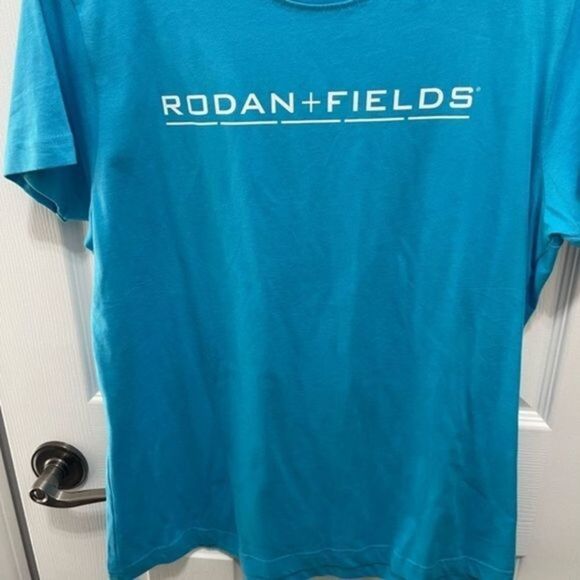 𝅺RODAN and Fields t-shirt New no tags large - Picture 7 of 8